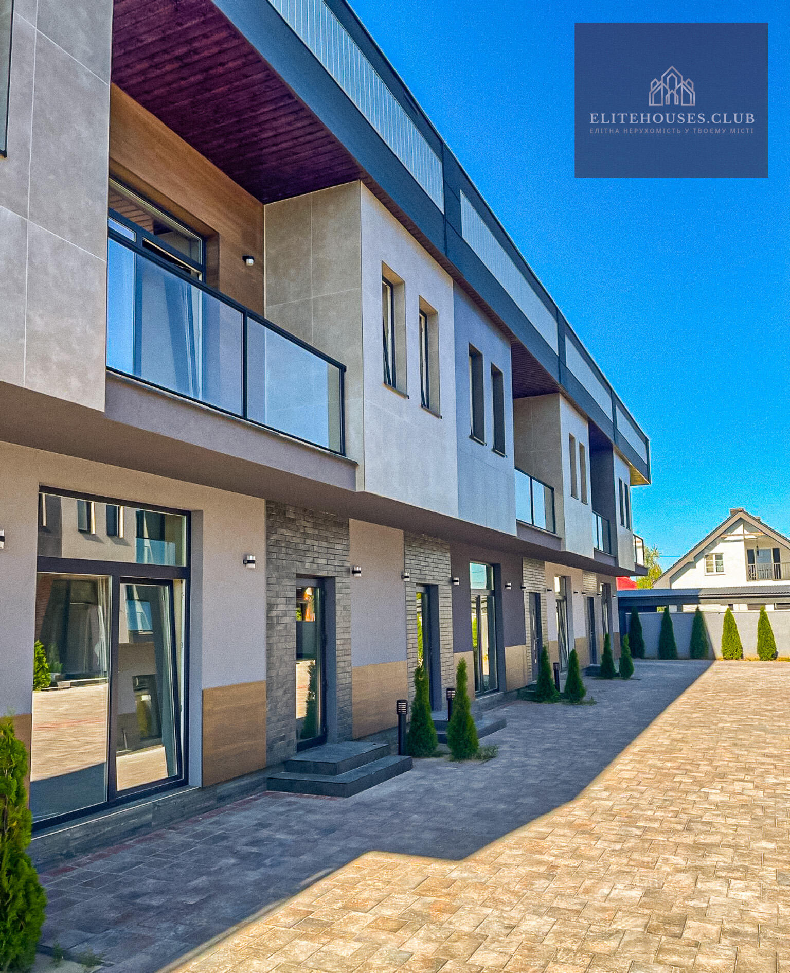 Котеджі Modern Houses